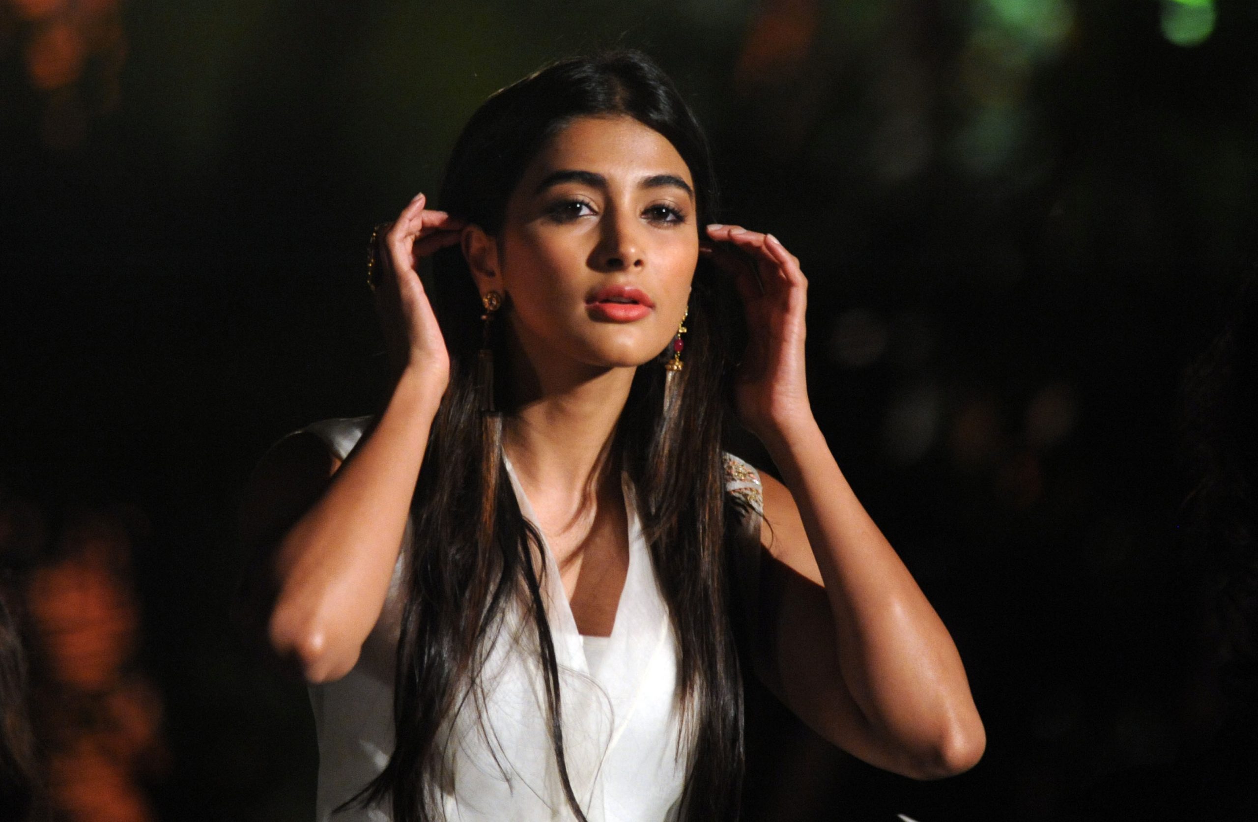 Pooja Hegde excited to have a busy 2021 GG2