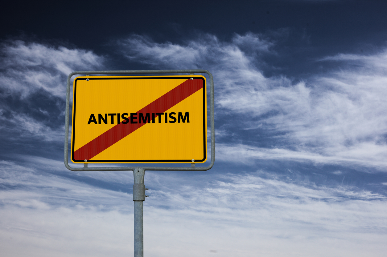 anti-semitism-incidents-in-uk-fall-from-record-high-gg2