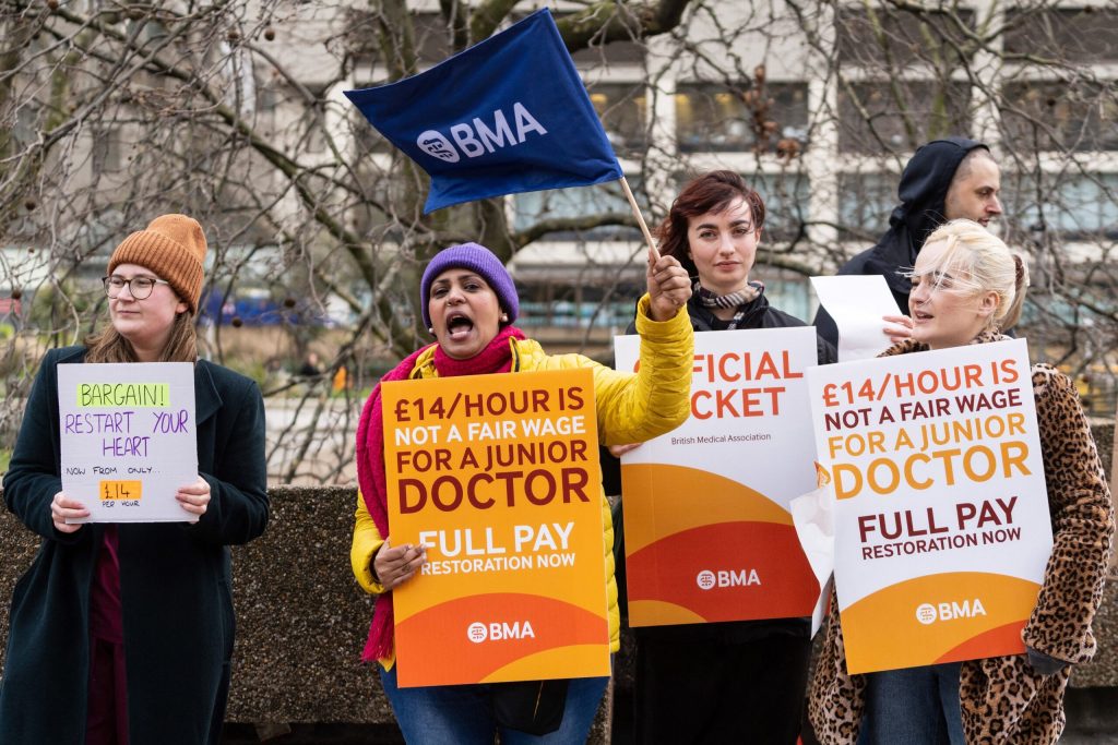 Junior Doctors Will Go On Fresh Strikes GG2   LEAD Doc Strike GettyImages 1248138493 Scaled 1 1024x683 